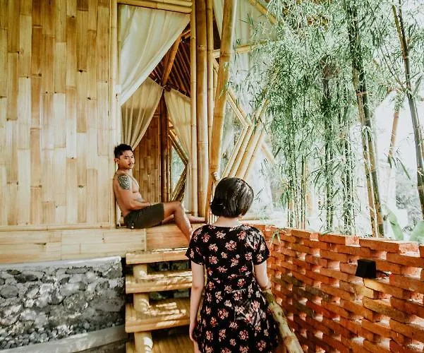 Bird Hills Bamboo House * Karangasem