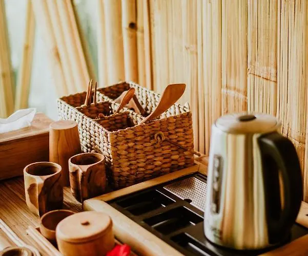 Bird Hills Bamboo House * Karangasem